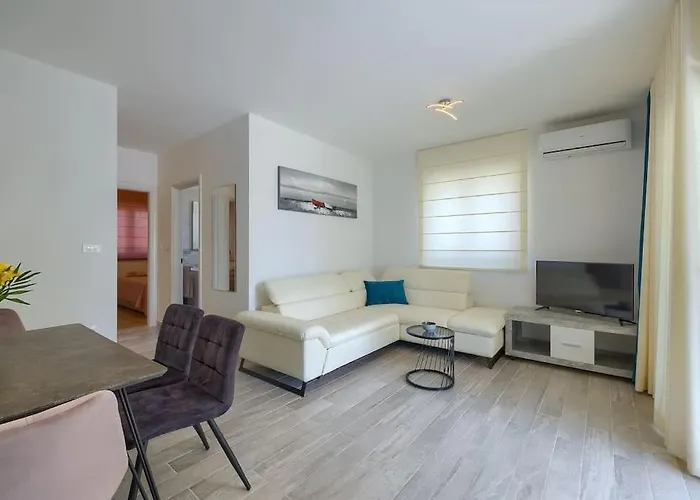 App Maria Apartment